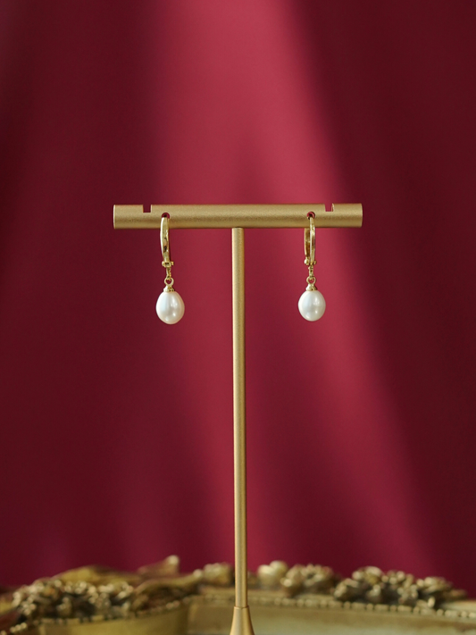 EA0047WH Earrings Dangle Fresh Water Pearl 18K Gold Pleated