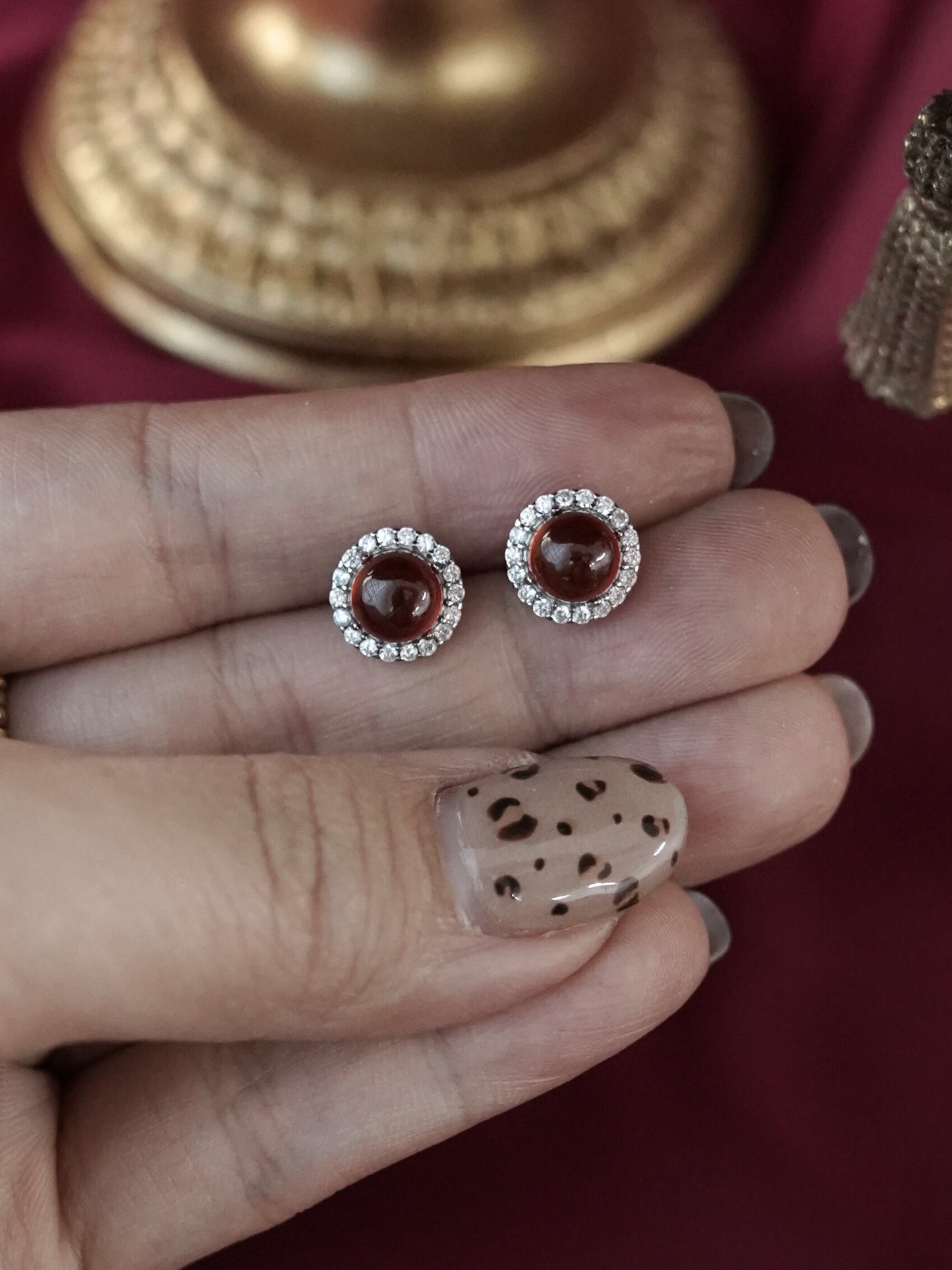 KEA004RD High Grade Garnet Crystal S925 Silver Earrings