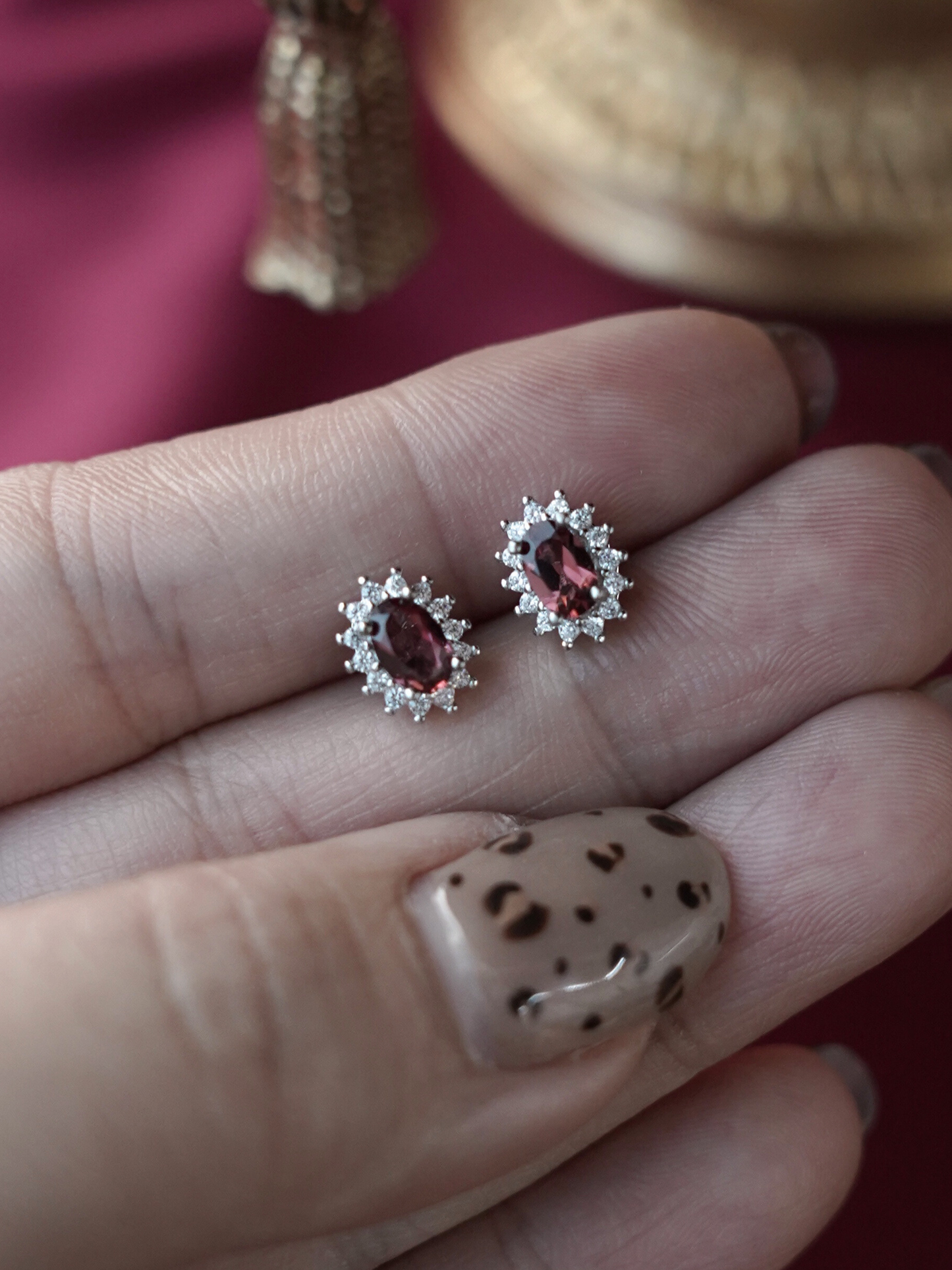 KEA016RD High Grade Garnet Crystal S925 Silver Earrings